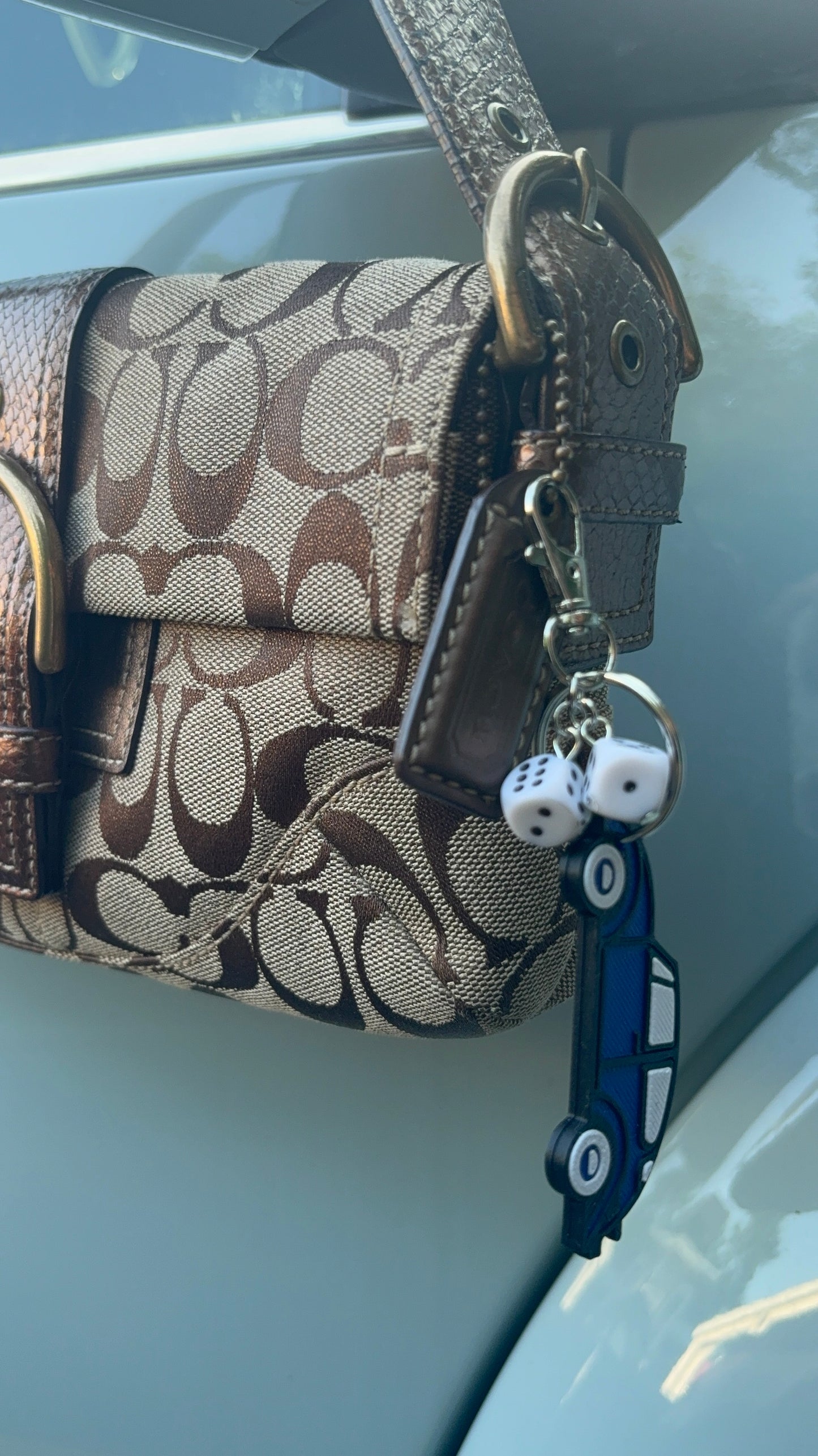 Aircooled bug Kaela’s Keychain Collab