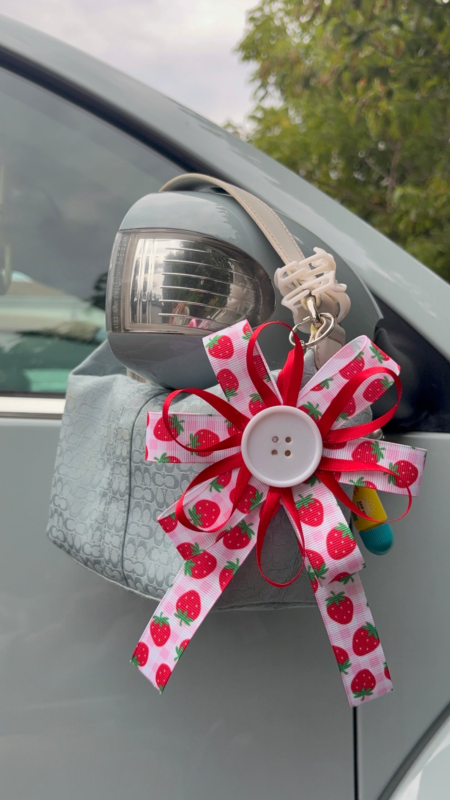 Strawberry Ribbon Keychain