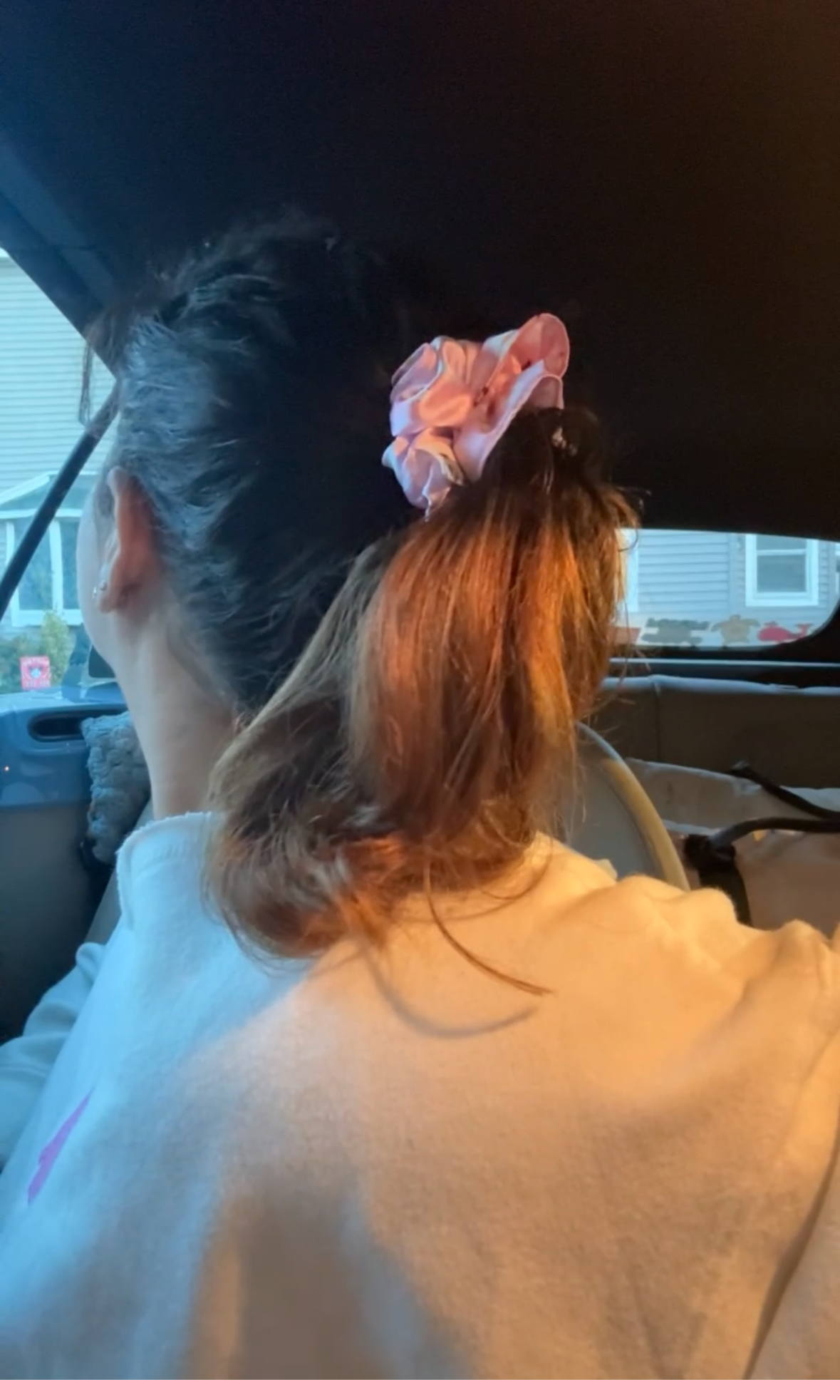 Melody satin scrunchie