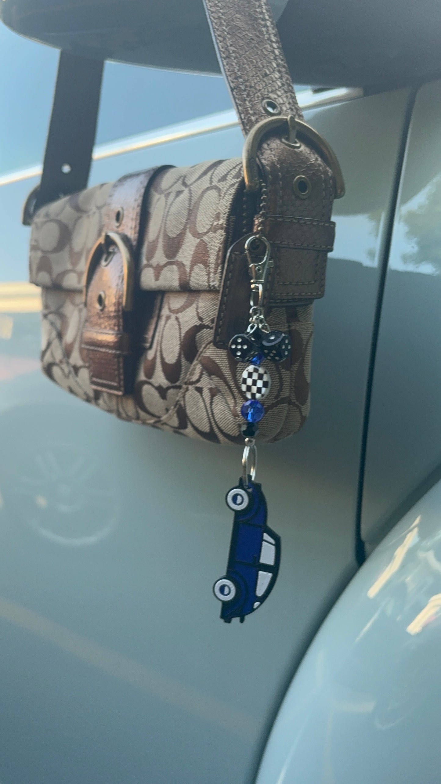 Aircooled bug Kaela’s Keychain Collab
