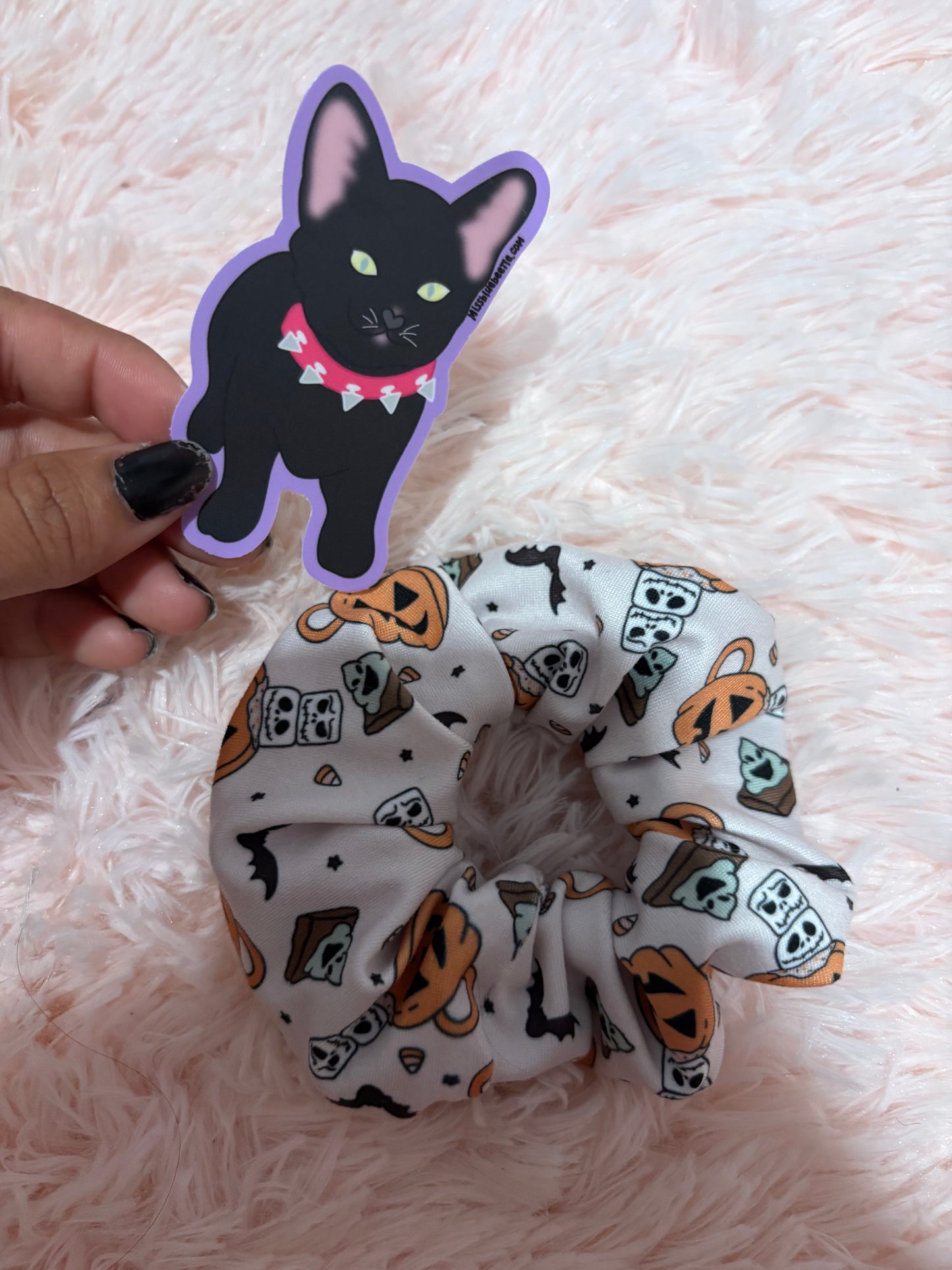 Luna black cat decal