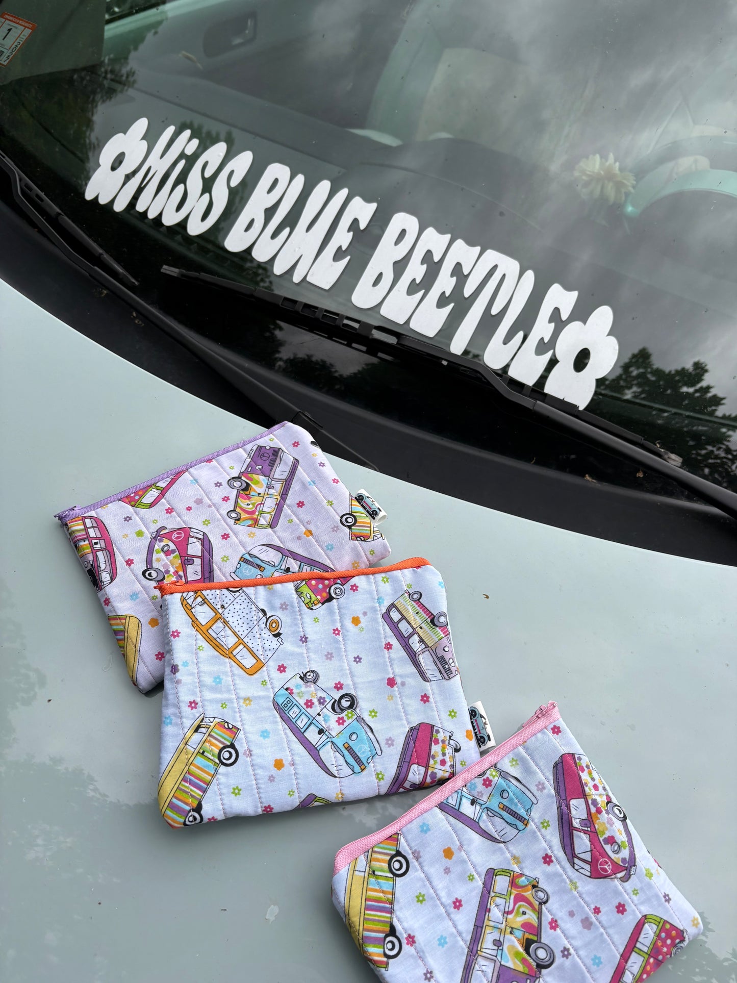 Bus traveling bag