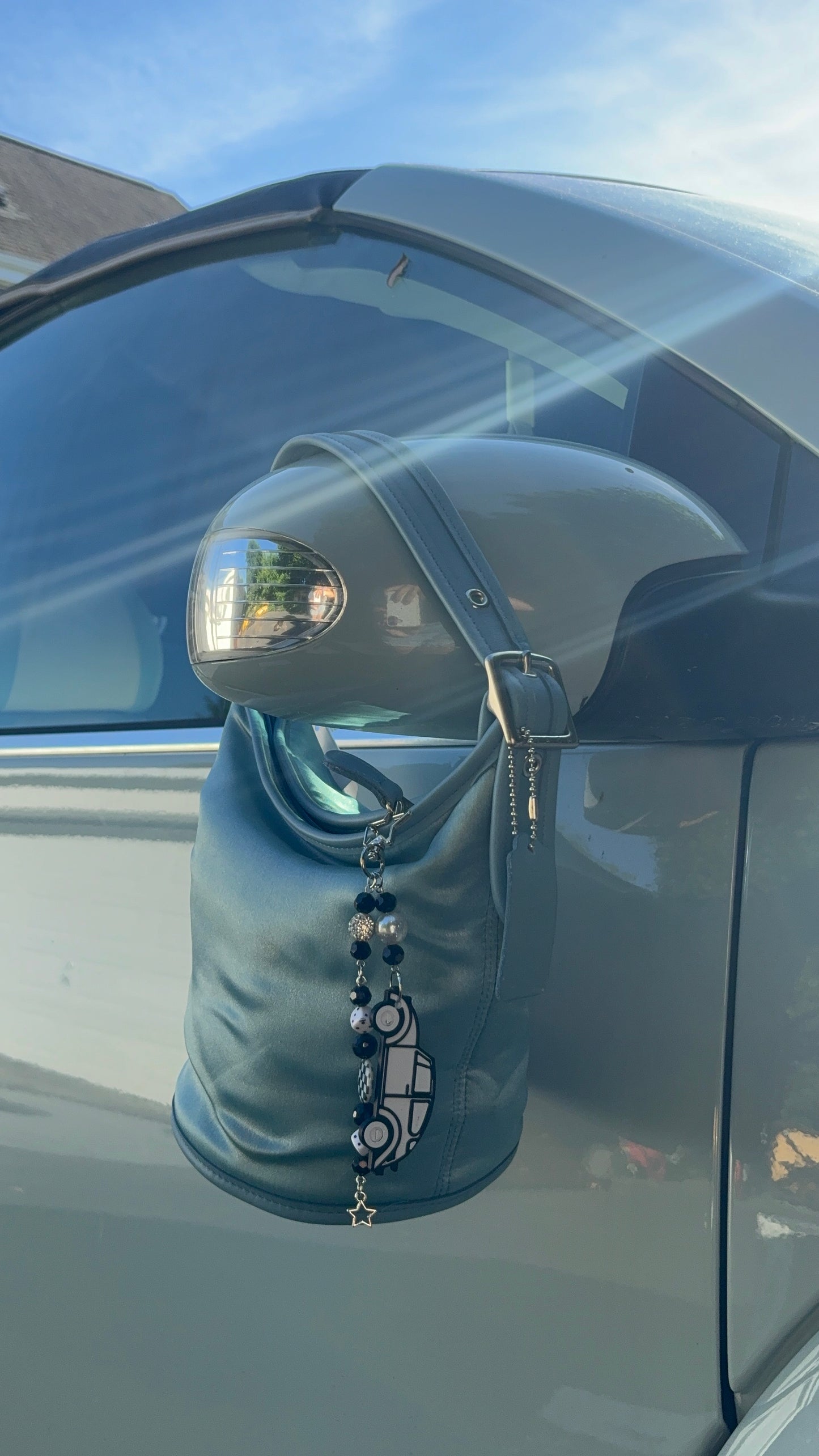 Aircooled bug bag charm / Keychain Collab