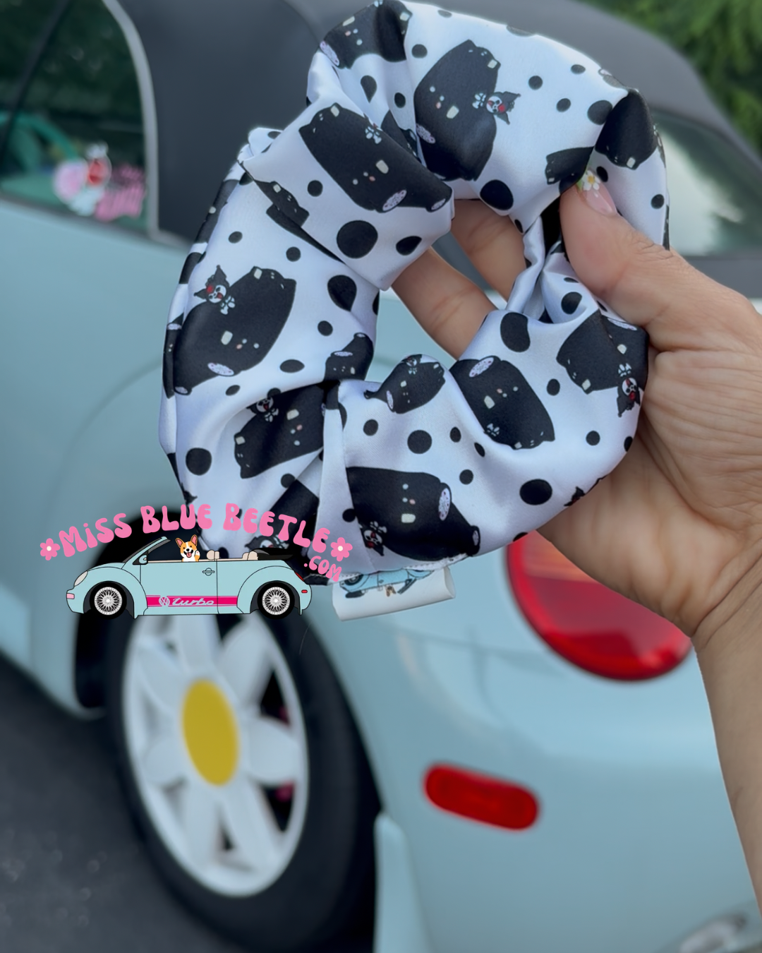 Black polka dots Rx7 scrunchie