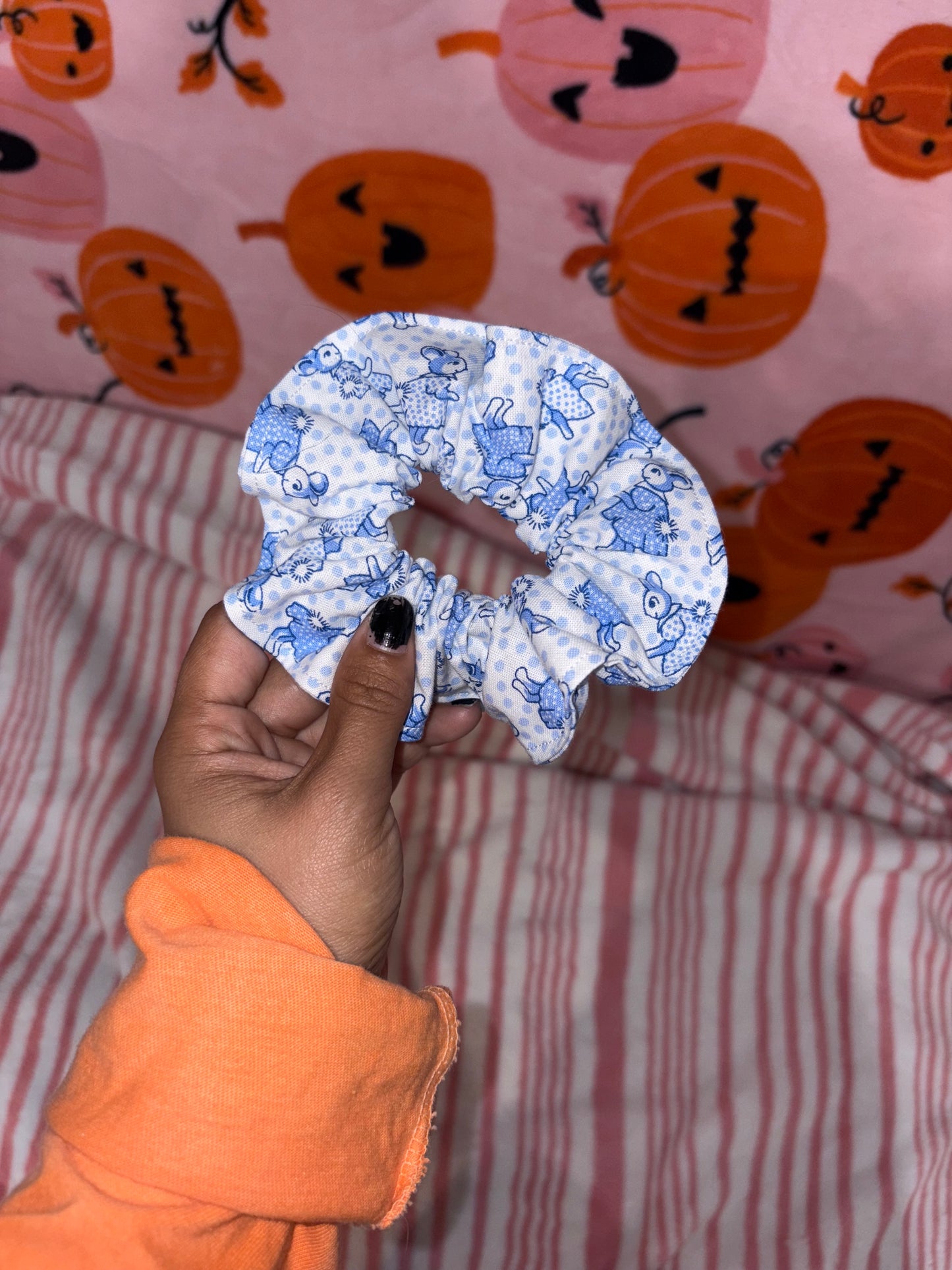 Cutesy Bunnies scrunchie
