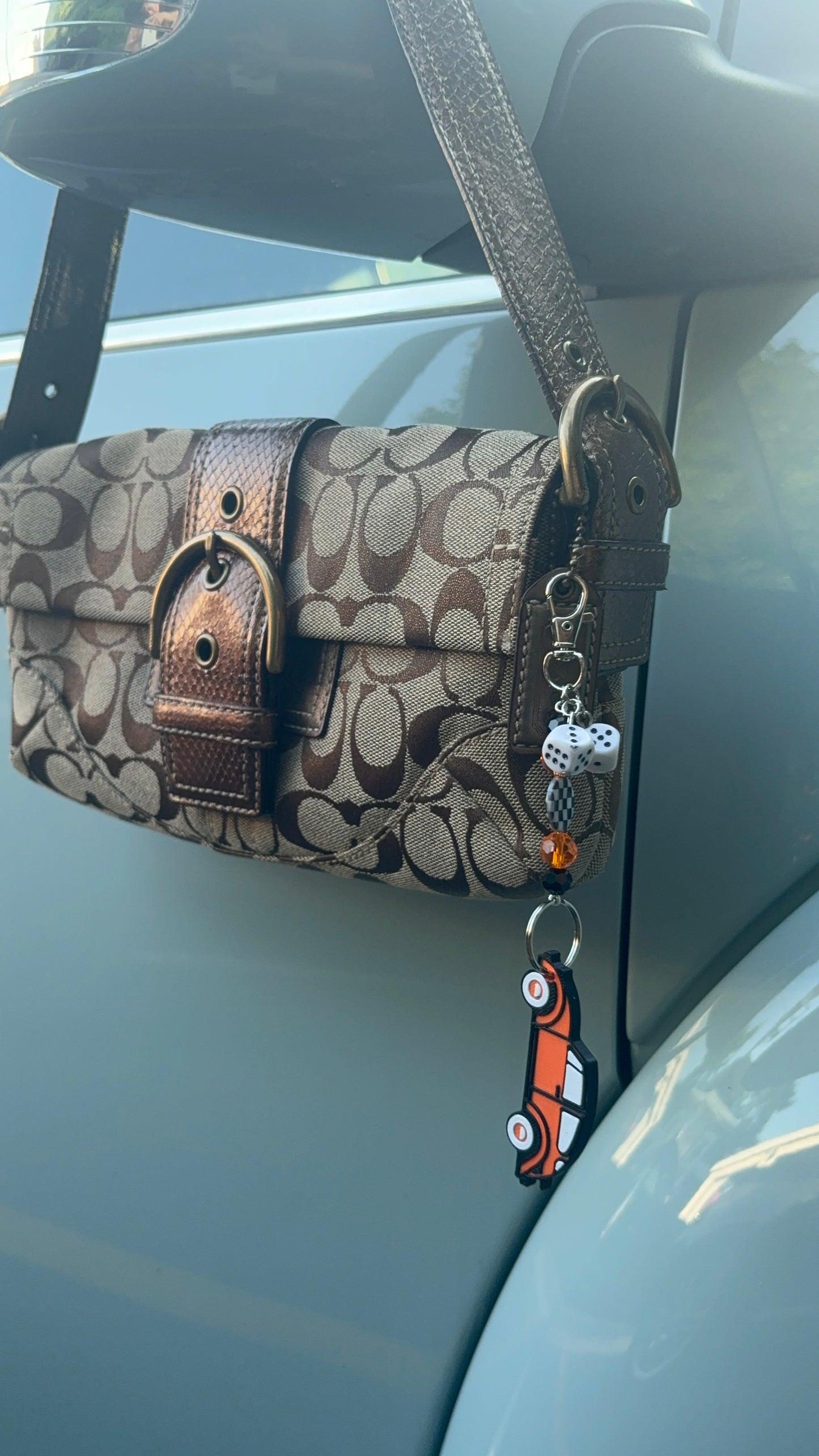 Aircooled bug Kaela’s Keychain Collab