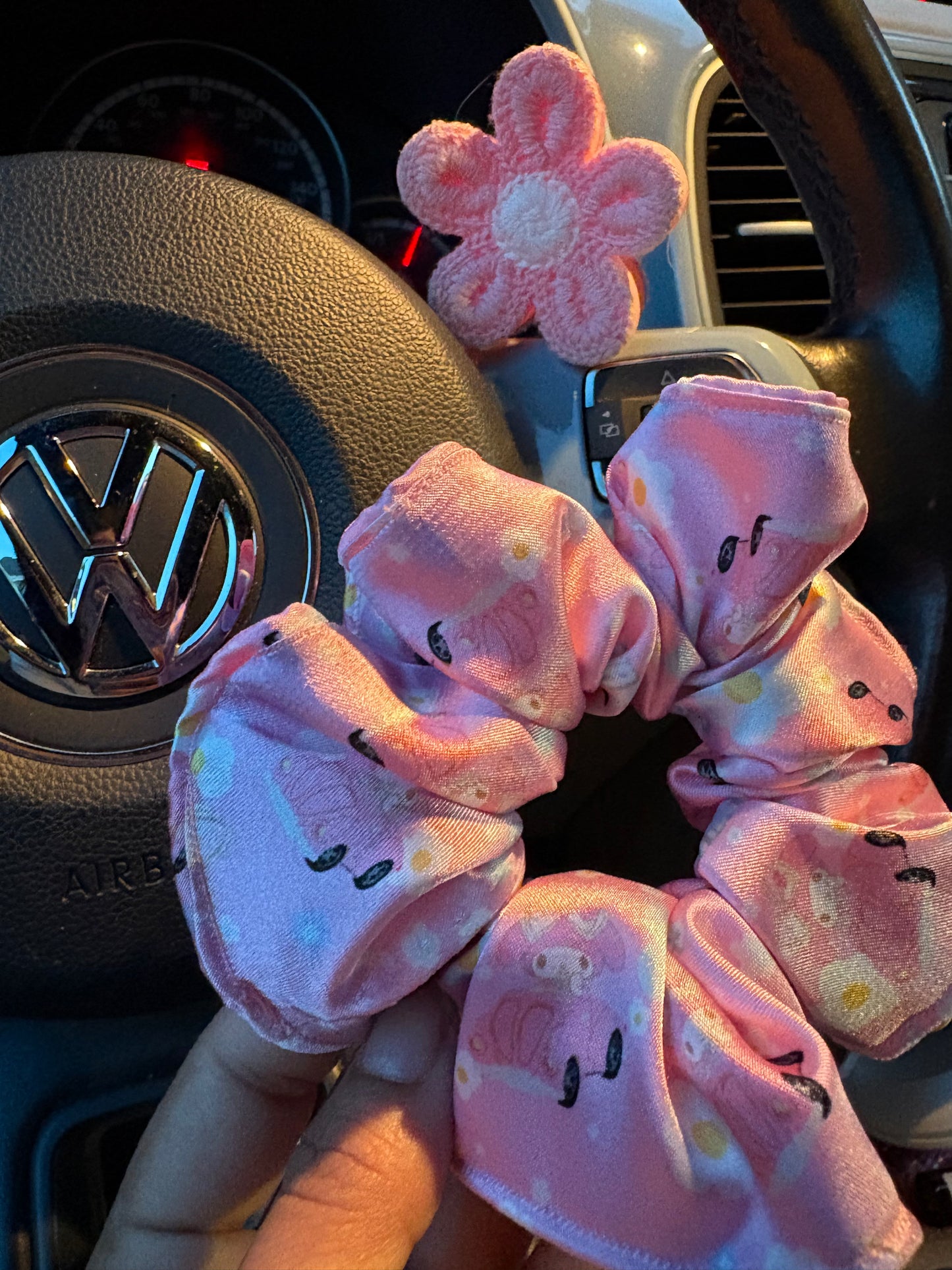 Melody satin scrunchie
