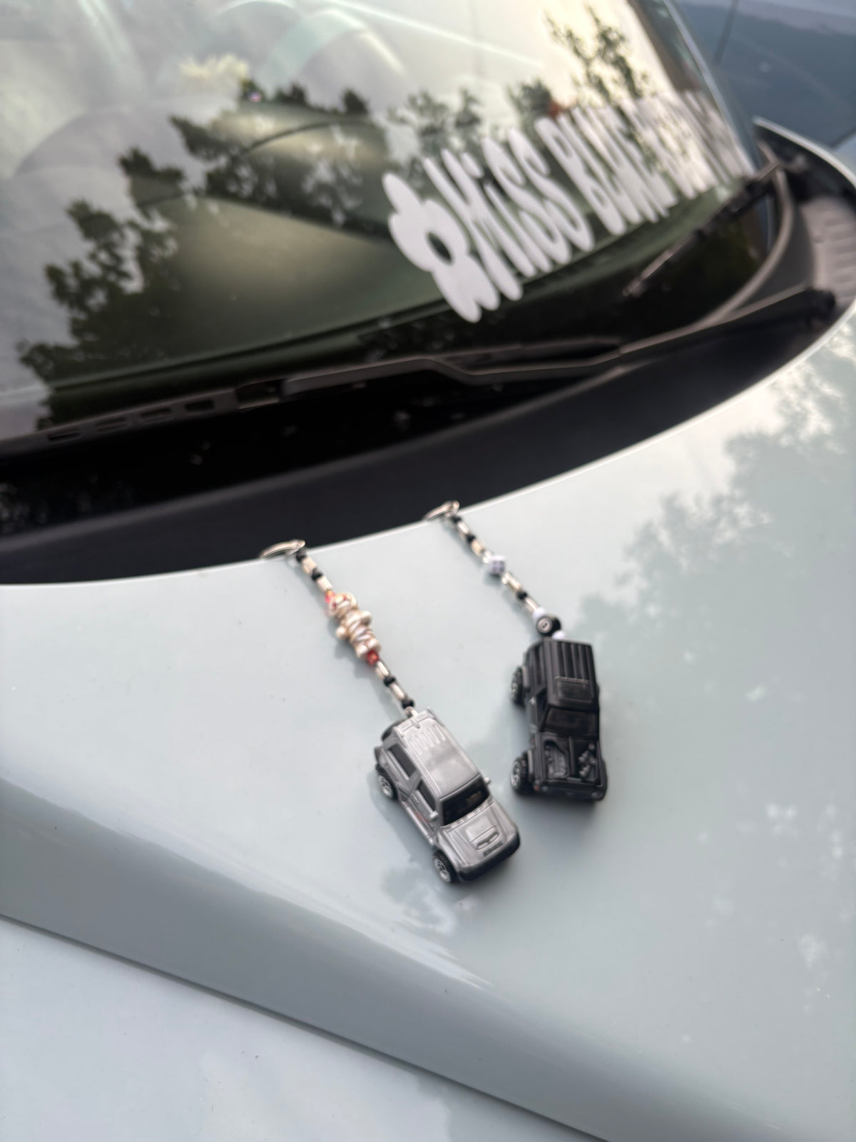 Mitsubishi Pajero &  Nissan Patrol custom hotwheels keychains