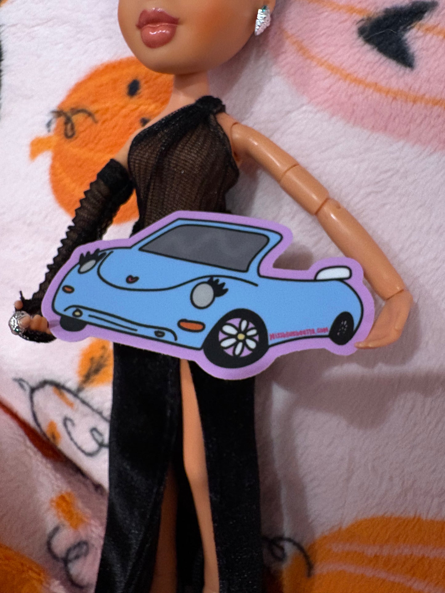 2000s it girl bug decal